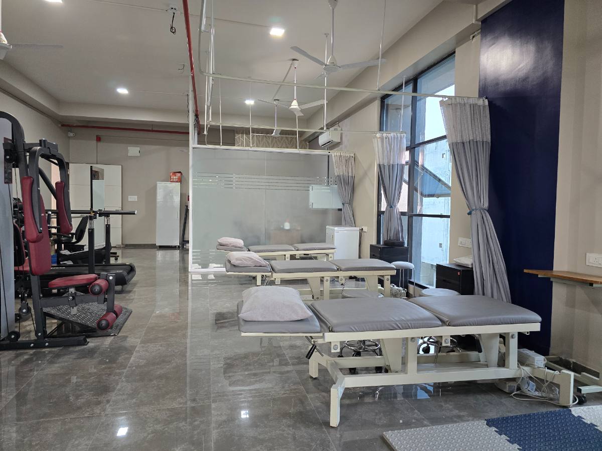 Nextgen Physio & Rehabilitation Center - Treatment facility and rehabilitation equipment in Manjalpur, Vadodara - Photo 3